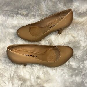 Antonio Melani pumps